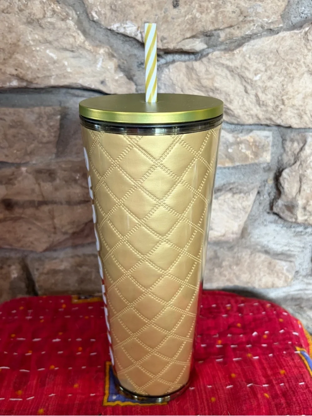 NWT Starbucks Holiday 2024 Metallic Gold Quilted Venti Tumbler 24oz 710mL